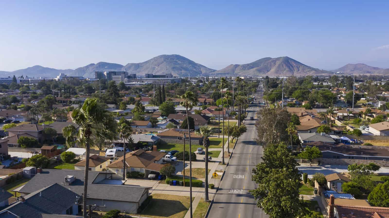 Keep Your California Real Estate License Current with These 3 Tips